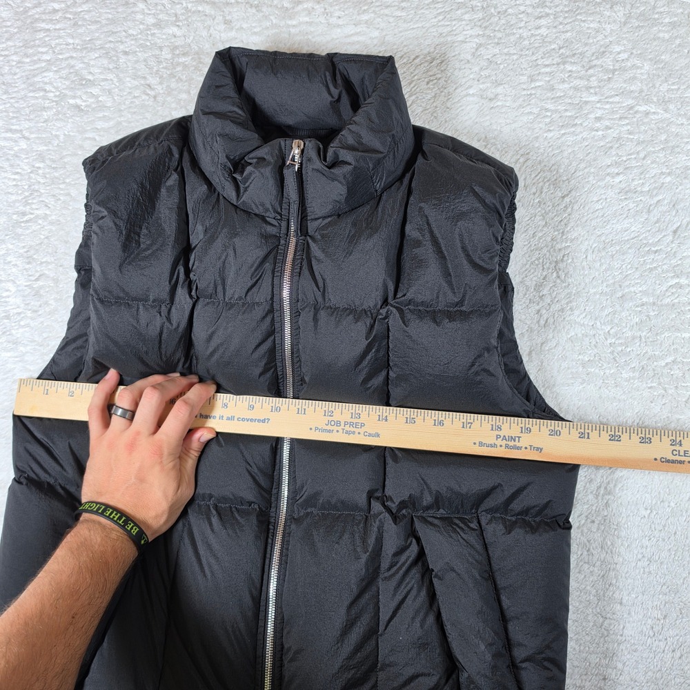 Theory Aaron Washer Nylon 2 Mens S Black Nylon Puffer Vest L0977417 - Picture 12 of 13